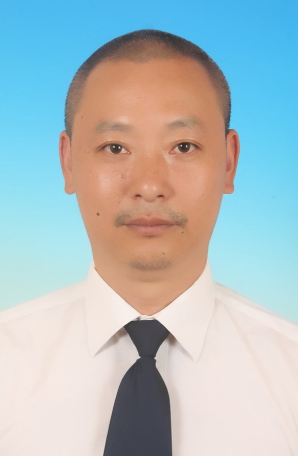 吴小卫教练形象照片