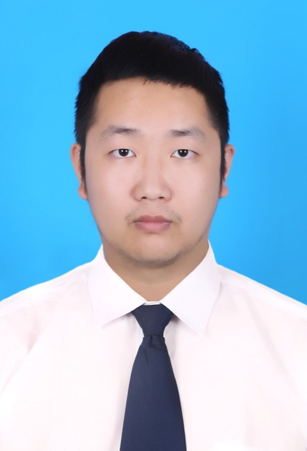 周种富教练形象照片