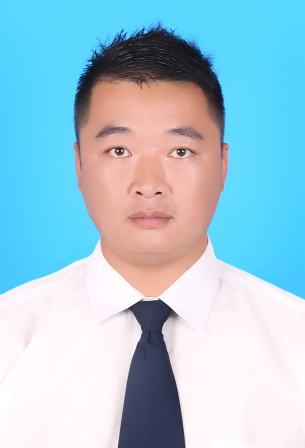 朱伟俊教练形象照片